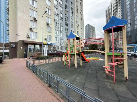 квартира за адресою Академіка Глушкова просп., 9-Г