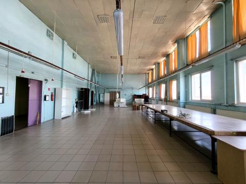 комерційна за адресою Романа Шухевича вул. (Курчатова), 6