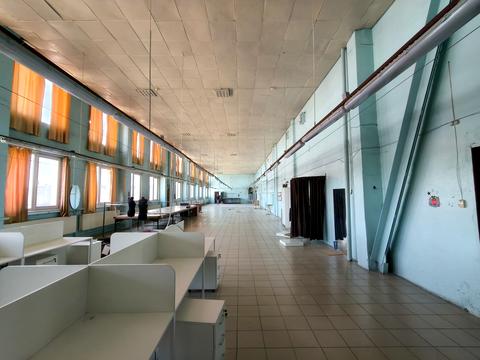 комерційна за адресою Романа Шухевича вул. (Курчатова), 6