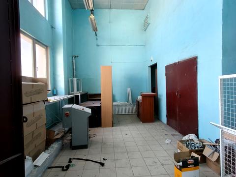 комерційна за адресою Романа Шухевича вул. (Курчатова), 6