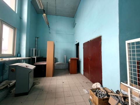 комерційна за адресою Романа Шухевича вул. (Курчатова), 6