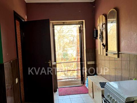 паркомісце за адресою Северинівська вул. (Жовтнева), 46