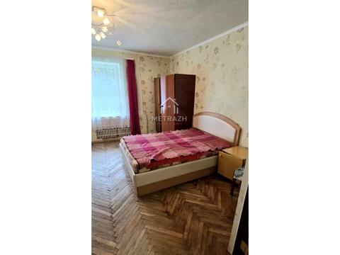 квартира за адресою Олега Адамовського вул. (Камська), 1