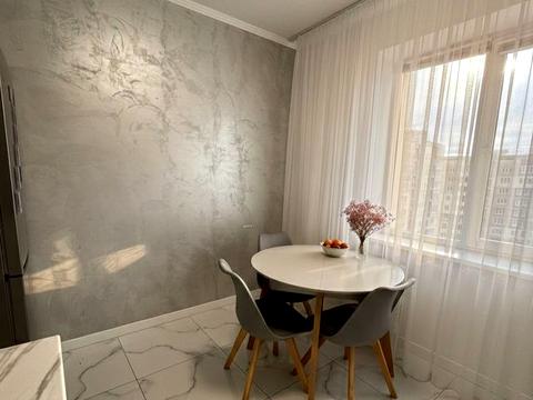 квартира за адресою Михайла Драгана вул., 1