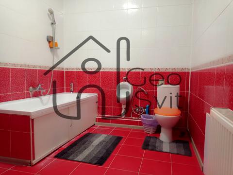 дом по адресу Спортивна