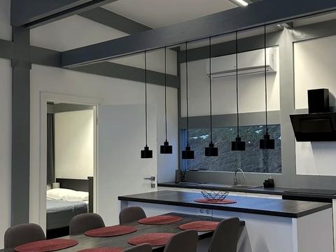 комерційна за адресою с. Ільці, Довбуша, 3