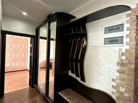 квартира за адресою Володимира Івасюка вул., 19