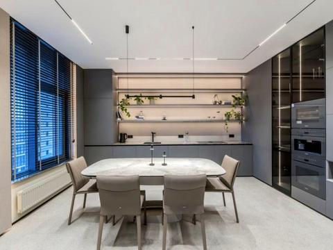 квартира за адресою Андрія Верхогляда вул. (Михайла Драгомирова), 17-Б