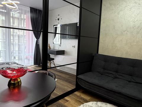 квартира за адресою Романа Левицького вул., 4