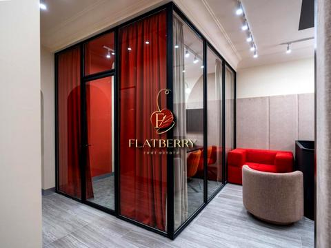 комерційна за адресою Антоновича вул. (Горького), 9