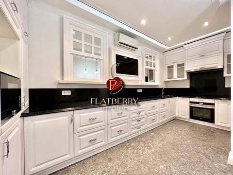 коммерческая по адресу Кловский спуск, 7a