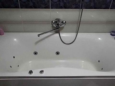 квартира по адресу Александра Бедного ул., 1