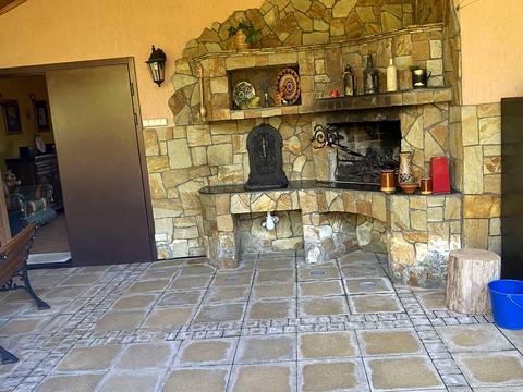 дом по адресу Нафтовиків