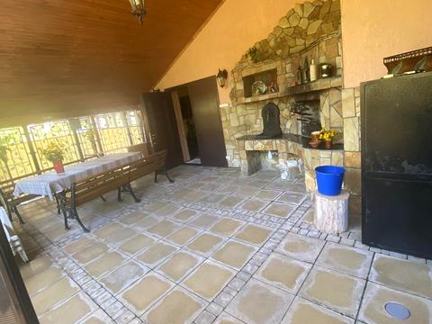 дом по адресу Нафтовиків