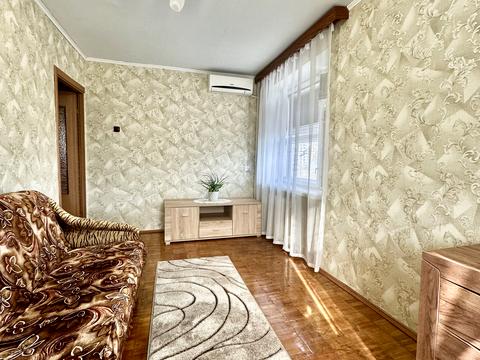 квартира по адресу Джерельная ул., 42