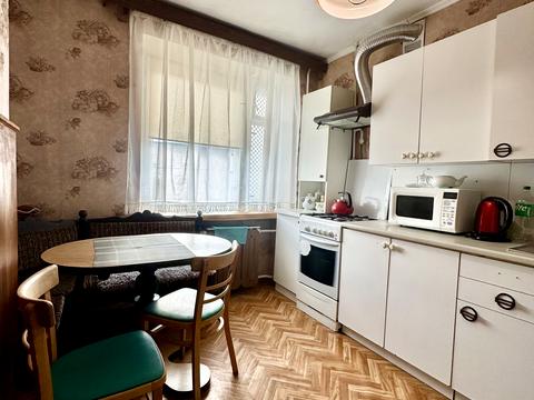 квартира по адресу Джерельная ул., 42