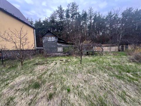 участок по адресу Центральна, 57