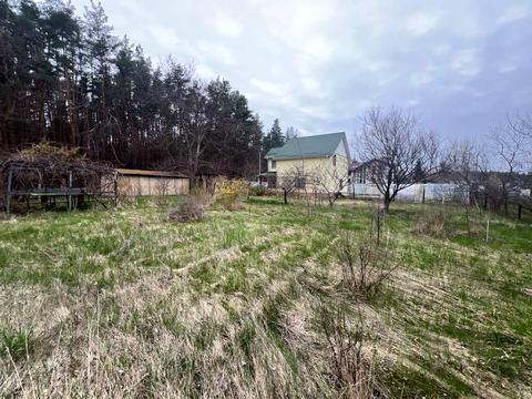 участок по адресу Центральна, 57
