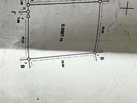 участок по адресу Центральна, 57