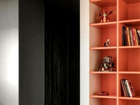 квартира по адресу Calle Dilova ул. (Димитрова), 2-Б