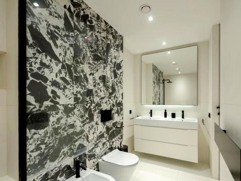 квартира по адресу Calle Dilova ул. (Димитрова), 2-Б