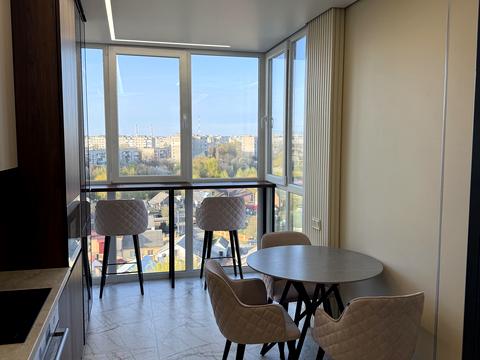 квартира по адресу Вячеслава Черновола ул. (В'ячеслава Чорновола), 7