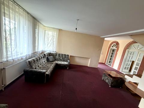 будинок за адресою Шутка