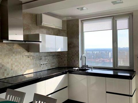 квартира за адресою Володимира Івасюка просп. (Героїв Сталінграду), 55