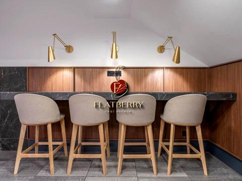 комерційна за адресою Еспланадна вул., 32