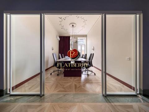 комерційна за адресою Шота Руставелі вул., 15-Б