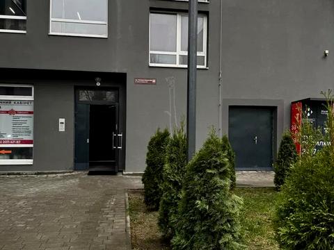 квартира за адресою Гетьмана Івана Мазепи вул. (Топольна), 25-Д