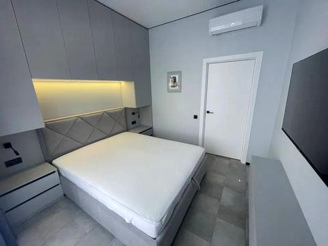 квартира за адресою Салютна вул., 2к8