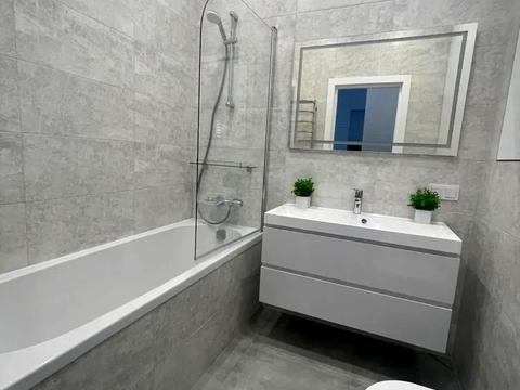 квартира за адресою Салютна вул., 2к8