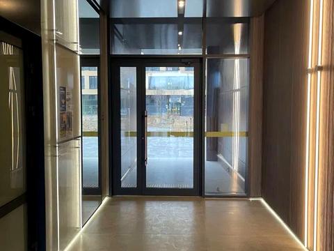 квартира за адресою Салютна вул., 2к8