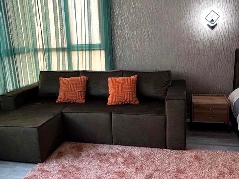 квартира за адресою Олеся Бердника вул., 1-Д