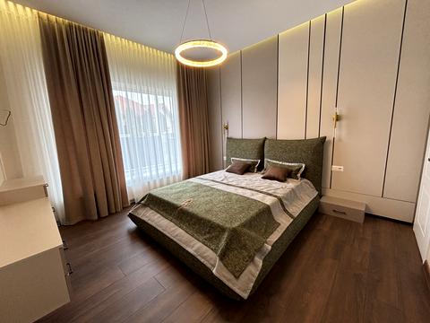 будинок за адресою Дружби, 100