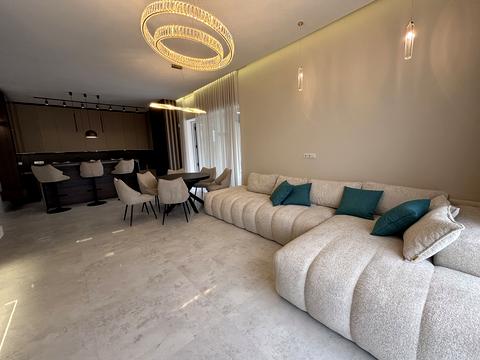 будинок за адресою с. Сторожниця, Дружби, 100