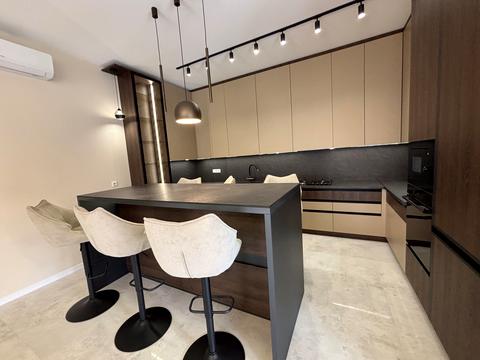 будинок за адресою Дружби, 100