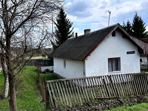 будинок за адресою Унів