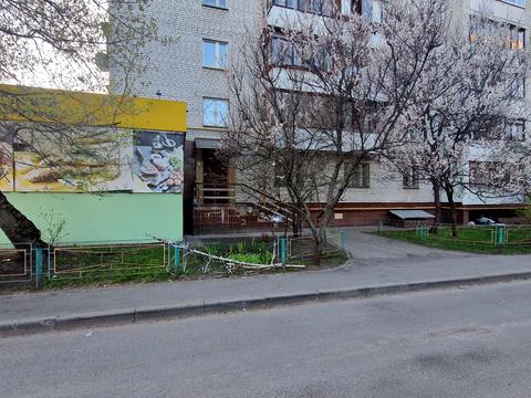 комерційна за адресою Казанська вул., 18