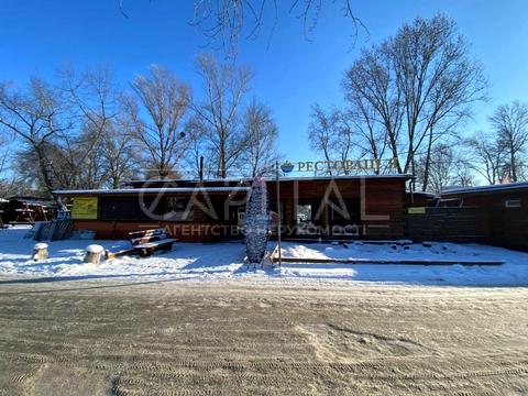 комерційна за адресою пр-т Степана Бандери, 1