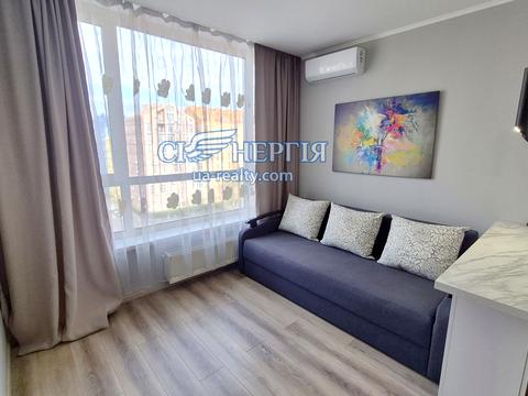 квартира за адресою Соборності просп. (Возз'єднання), 17 к2