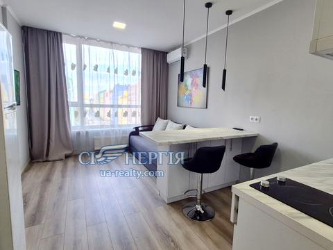 квартира за адресою Соборності просп. (Возз'єднання), 17 к2