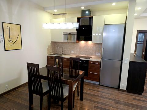 квартира за адресою Драгоманова вул., 6/1