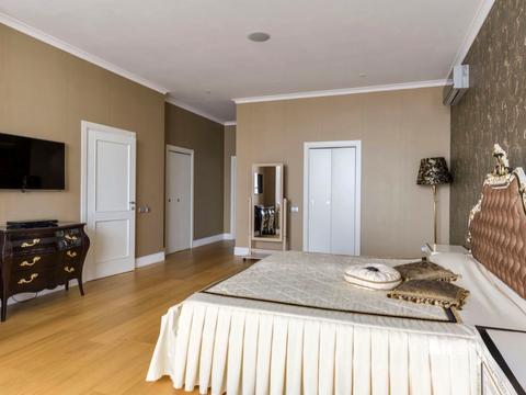 квартира за адресою Хрещатик вул. (Kreschatic), 27-Б