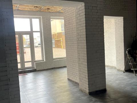 комерційна за адресою Лесі Українки вул., 62-Б