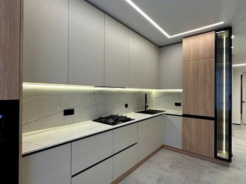 квартира за адресою Приозерна вул., 42