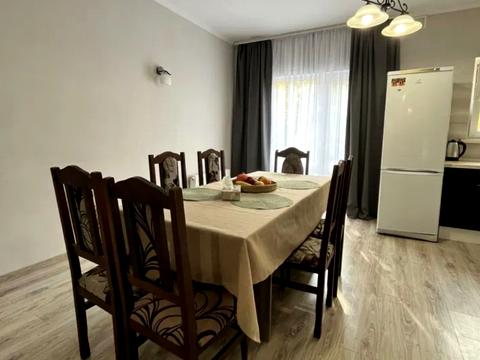 будинок за адресою Центральна