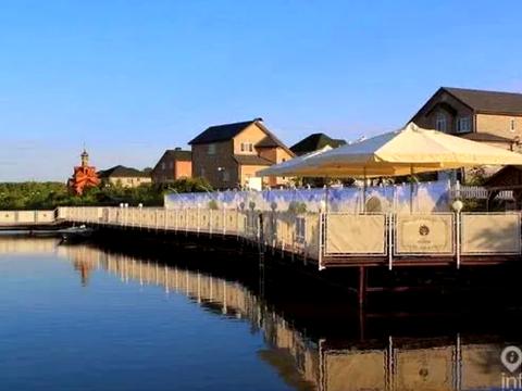 будинок за адресою Центральна