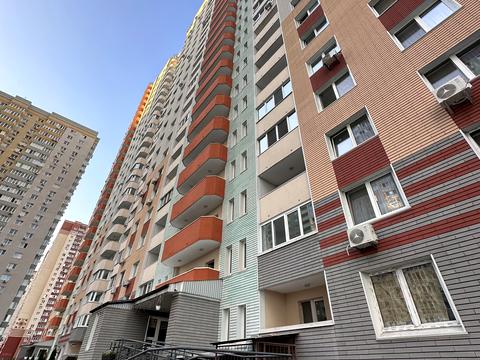 квартира за адресою Софії Русової вул., 5